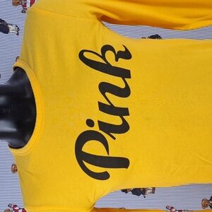 Pink Victoria Secret casual scoop neck Women's Med yellow & black t-shirt